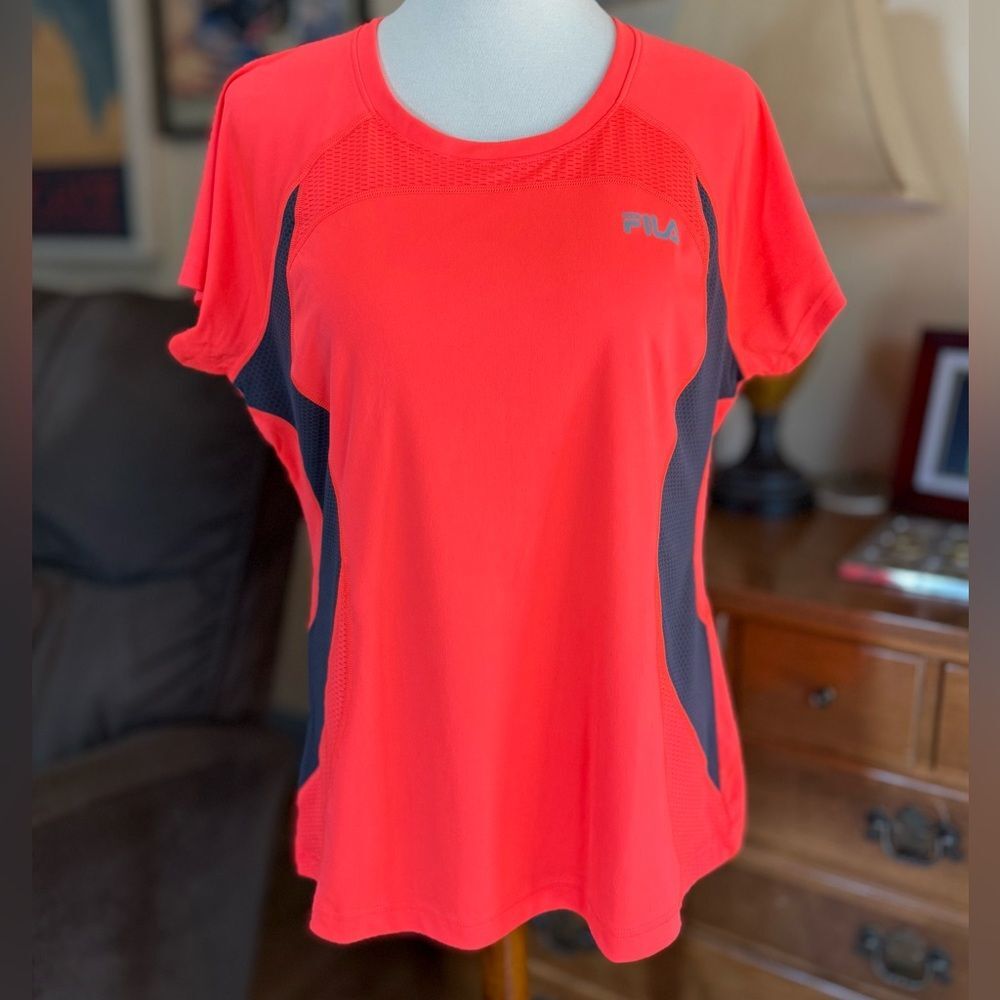 Fila Women's 2 Piece Neon Red Orange and Gray Short Sleeve Top and Jacket - Picture 3 of 13